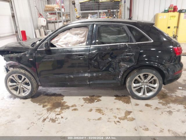 WA1JCCFS8JR012216 Audi Q3 2.0t Premium/2.0t Sport Premium
