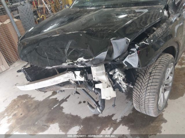 WA1JCCFS8JR012216 Audi Q3 2.0t Premium/2.0t Sport Premium