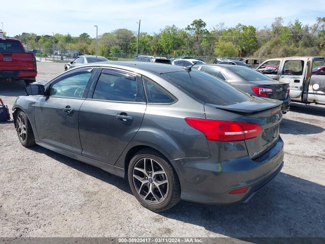 Ford FOCUS SE 2015 1FADP3F29FL227949 Image 3