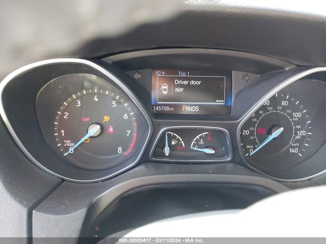 Ford FOCUS SE 2015 1FADP3F29FL227949 Image 7