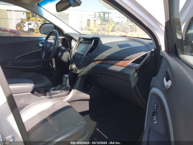 Hyundai Santa Fe Limited Ultimate 2017 KM8SR4HF6HU207992 Image 5