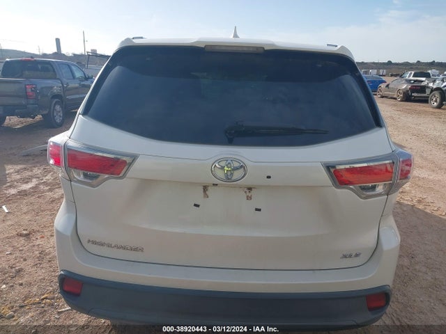 Toyota Highlander Xle V6 2016 5TDKKRFH1GS140229 Image 17