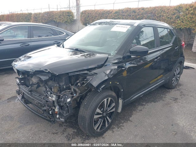 Nissan KICKS SR 2019 3N1CP5CU3KL511540 Image 2