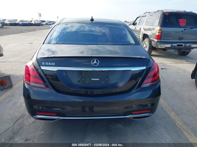 Mercedes-Benz S 560 2018 WDDUG8DB0JA415084 Image 16