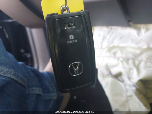 Acura Mdx Tech   Entertainment Pkgs 2019 5J8YD3H71KL001350 Image 11