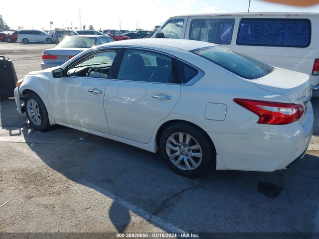 Nissan Altima 2.5 S 2017 1N4AL3AP2HC157649 Image 3