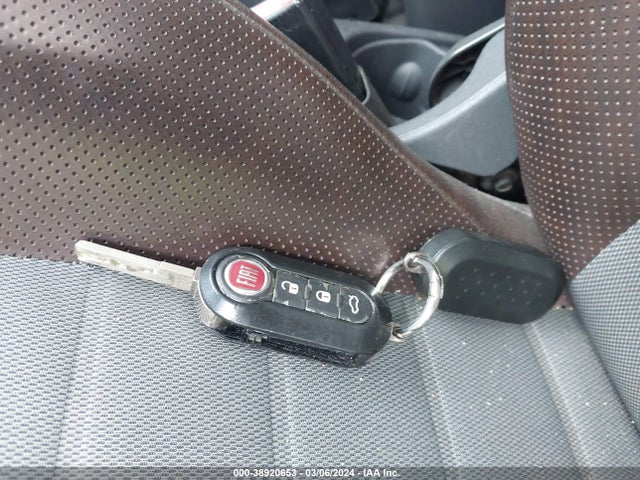 2012 FIAT 500 3C3CFFBR7CT303685 Photo 10