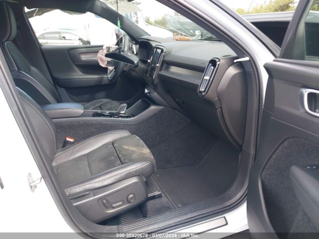 YV4AC2HM9L2205398 Volvo Xc40 T4 R-design