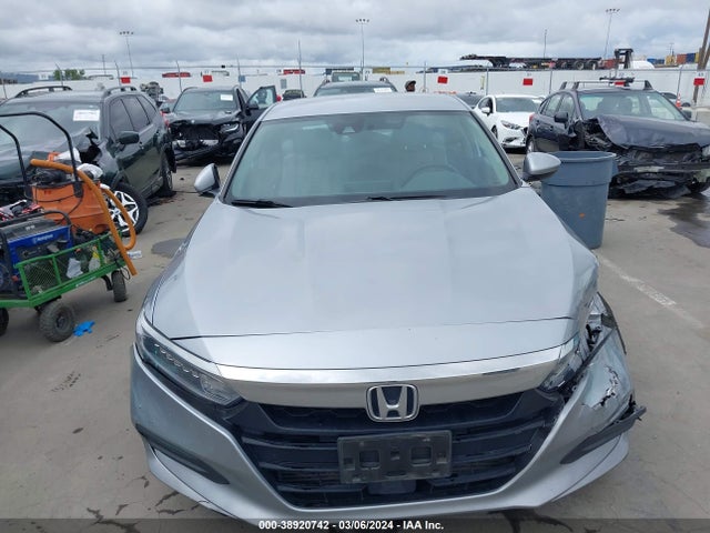 Honda ACCORD LX 2018 1HGCV1F14JA067167 Image 12