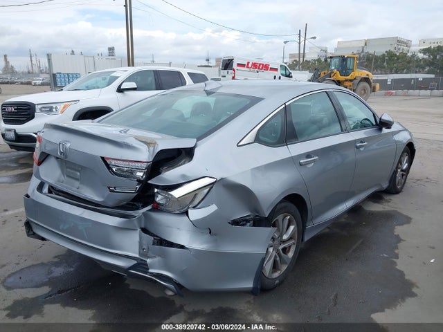 Honda ACCORD LX 2018 1HGCV1F14JA067167 Image 4