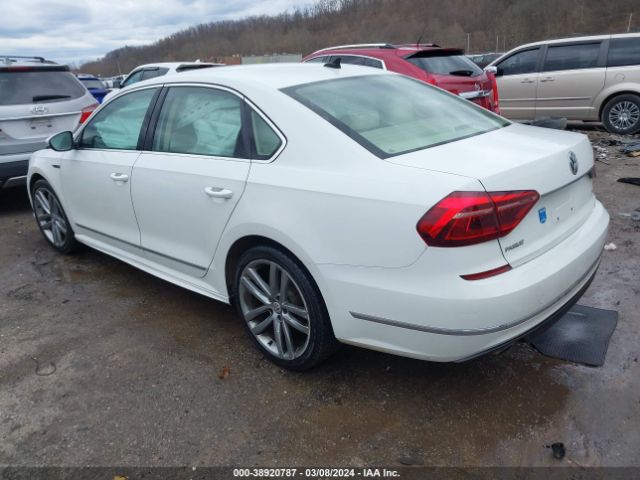 1VWDT7A32HC017142 Volkswagen Passat 1.8t R-line