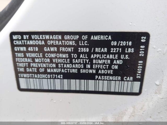 1VWDT7A32HC017142 Volkswagen Passat 1.8t R-line