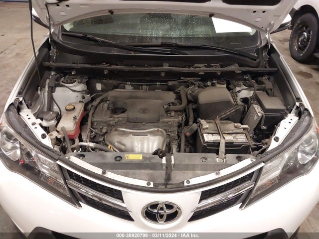 Toyota Rav4 Xle 2015 2T3RFREV4FW284610 Image 10