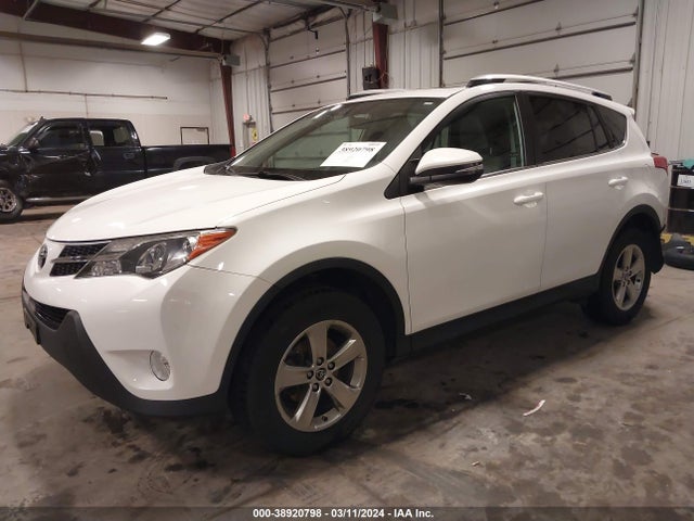 Toyota Rav4 Xle 2015 2T3RFREV4FW284610 Image 2