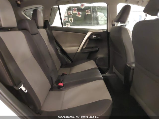 Toyota Rav4 Xle 2015 2T3RFREV4FW284610 Image 8