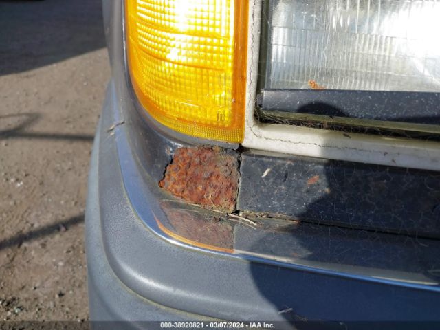 1992 MERCEDES-BENZ 400 WDBEA34E8NB746622 Photo 5