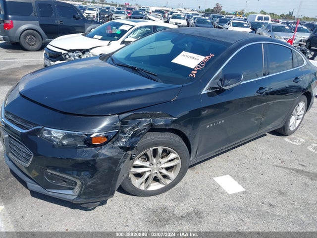 Chevrolet MALIBU 1LT 2017 1G1ZE5ST8HF243263 Image 2