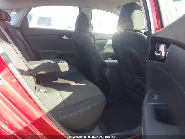 KIA FORTE S 2019 3KPF34AD2KE105529 Image 8