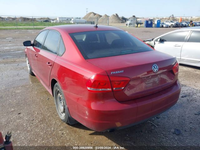1VWAS7A37FC098867 Volkswagen Passat 1.8t S