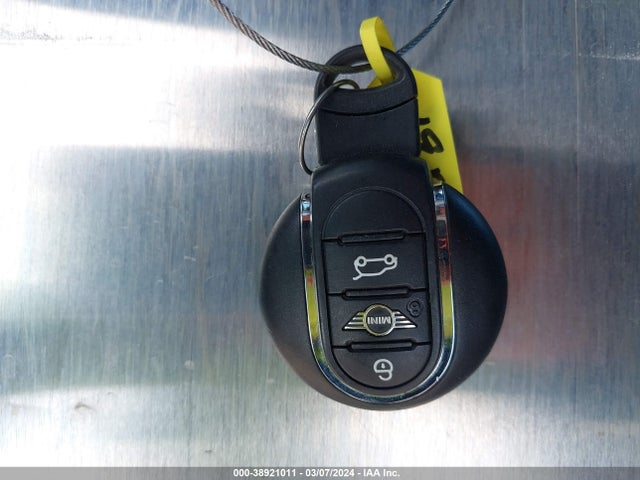 2019 MINI CONVERTIBLE WMWWG5C59K3H08503 Photo 10