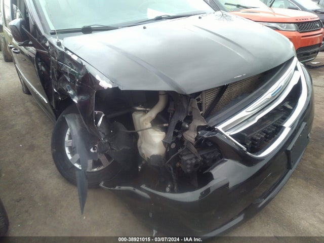 2C4RC1BG3FR742972 Chrysler Town & Country Touring