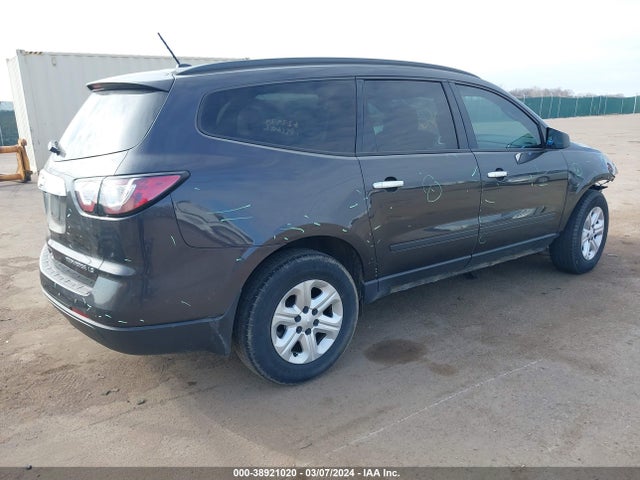 Chevrolet Traverse Ls 2015 1GNKRFKD6FJ337347 Image 4