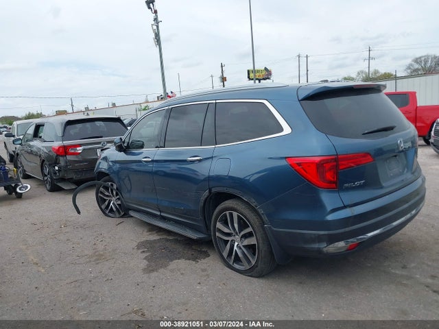 Honda Pilot Touring 2017 5FNYF5H90HB007142 Image 3