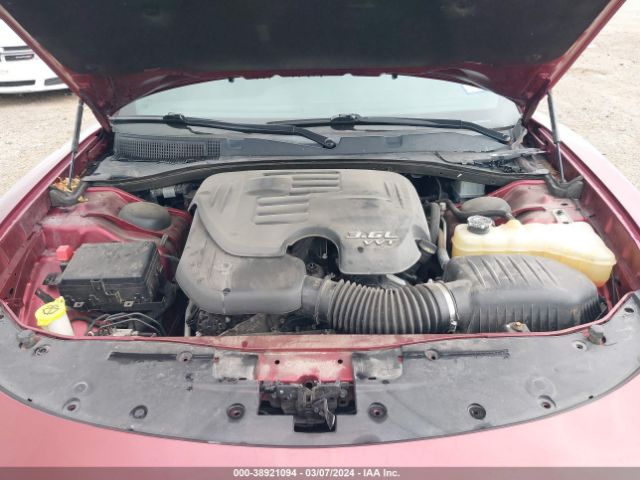 2C3CDXHG8JH145686 Dodge Charger Sxt Plus Rwd