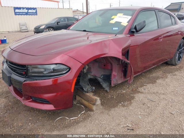 2C3CDXHG8JH145686 Dodge Charger Sxt Plus Rwd