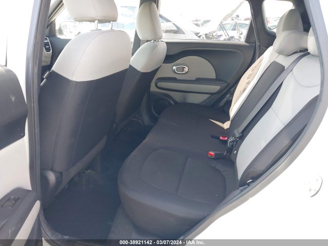 KIA Soul 2015 KNDJN2A21F7216795 Image 8