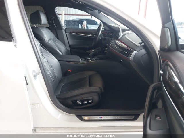 BMW M550i Xdrive 2018 WBAJB9C57JB286958 Image 5