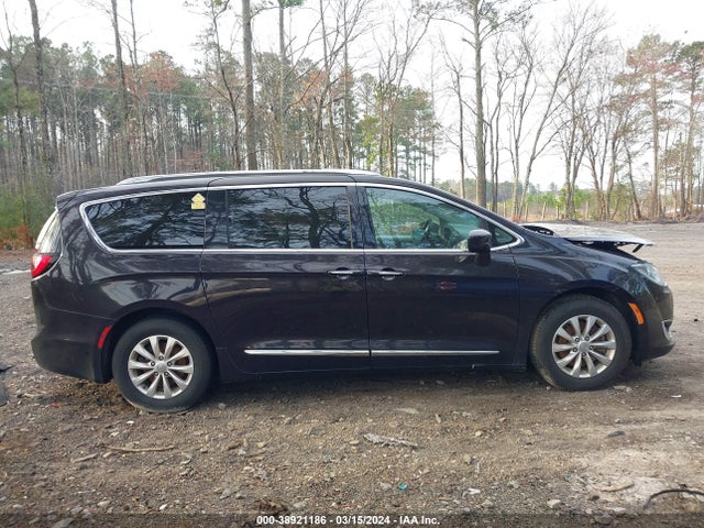 Chrysler Pacifica Touring L 2018 2C4RC1BG9JR115346 Image 13