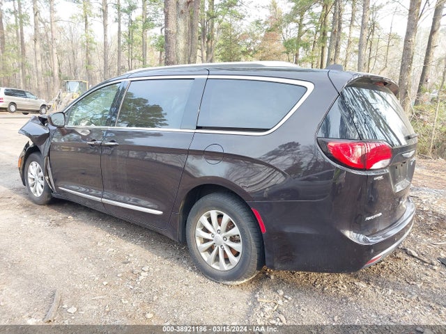 Chrysler Pacifica Touring L 2018 2C4RC1BG9JR115346 Image 3