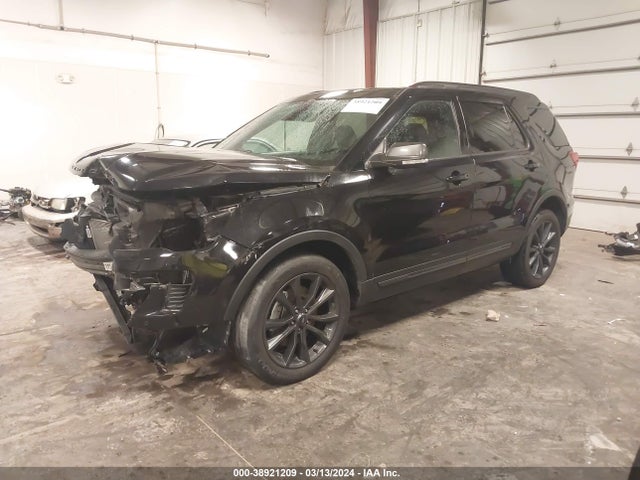 Ford EXPLORER XLT 2019 1FM5K8D89KGB39273 Image 2