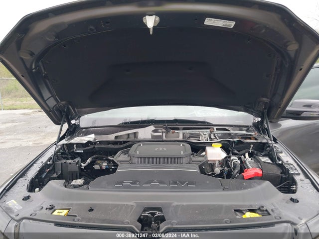 RAM 1500 Laramie  4x4 5'7 Box 2023 1C6SRFJT7PN650345 Image 10