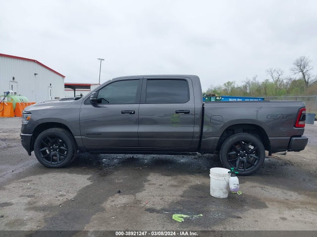 RAM 1500 Laramie  4x4 5'7 Box 2023 1C6SRFJT7PN650345 Image 14