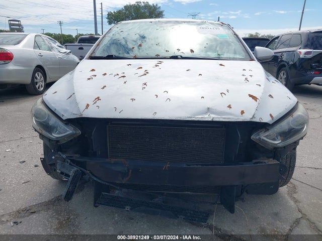 Hyundai ELANTRA SE 2017 5NPD74LFXHH102697 Image 11