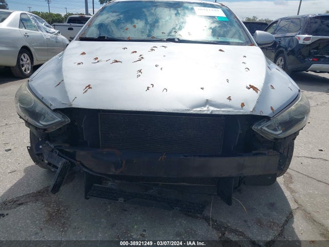 Hyundai ELANTRA SE 2017 5NPD74LFXHH102697 Image 6