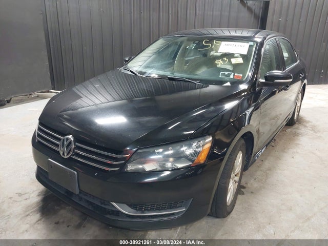 Volkswagen Passat 2.5l Wolfsburg Edition 2014 1VWAP7A33EC011532 Image 2