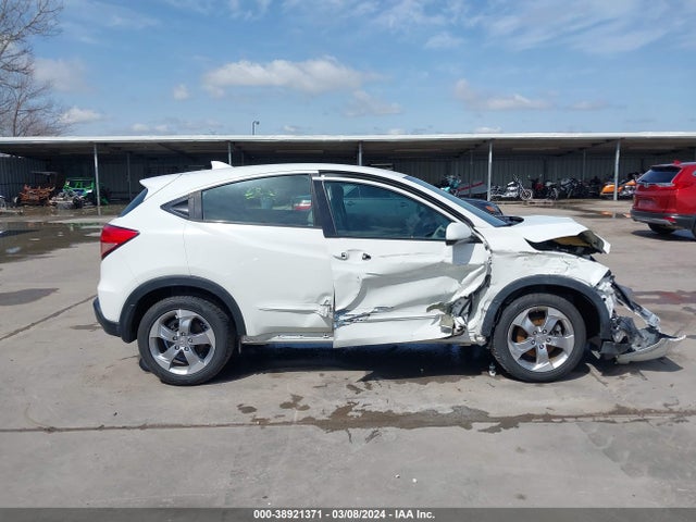 Honda HR-V LX 2016 3CZRU6H34GM759622 Image 13