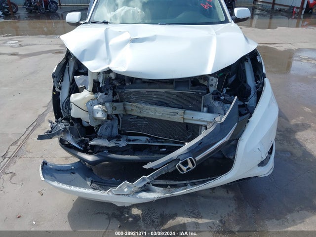 Honda HR-V LX 2016 3CZRU6H34GM759622 Image 6