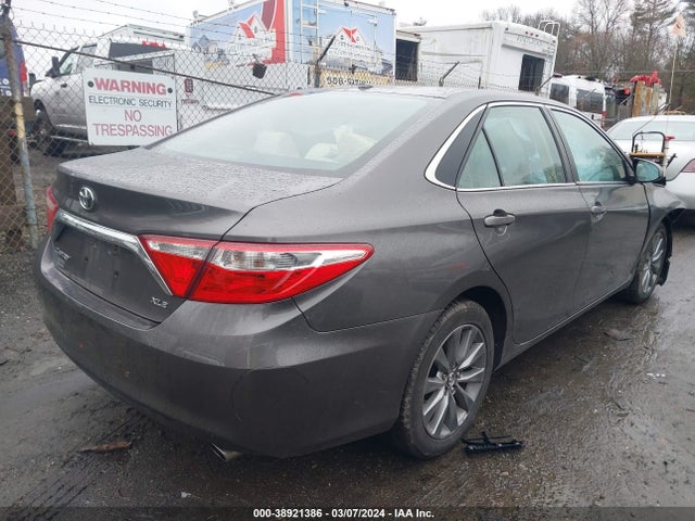 Toyota CAMRY XLE 2015 4T1BF1FK8FU941084 Image 4