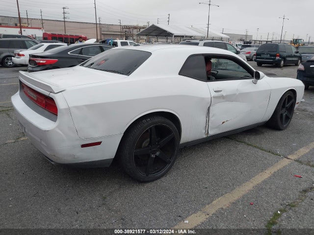 Dodge Challenger Sxt Plus 2014 2C3CDYAG9EH136999 Image 4