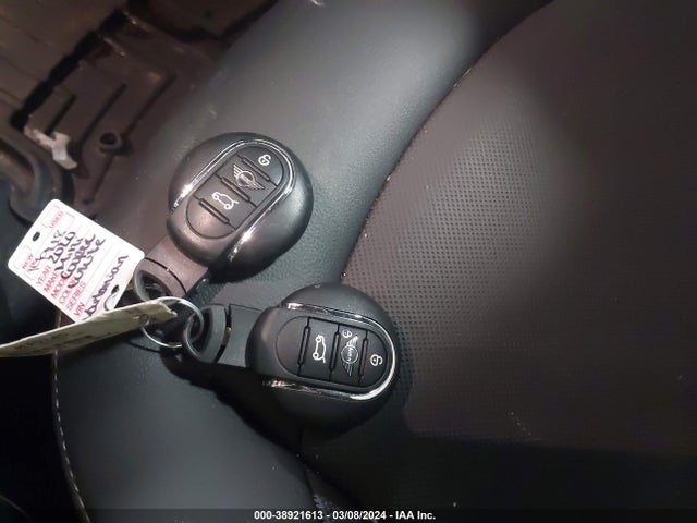 2020 MINI HARDTOP WMWXU7C06L2M10234 Photo 10