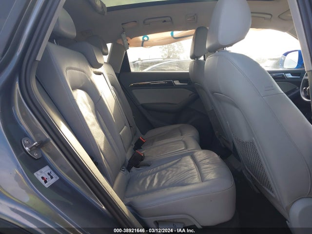 Audi Q5 2.0t Premium 2014 WA1CFAFP0EA125615 Image 8