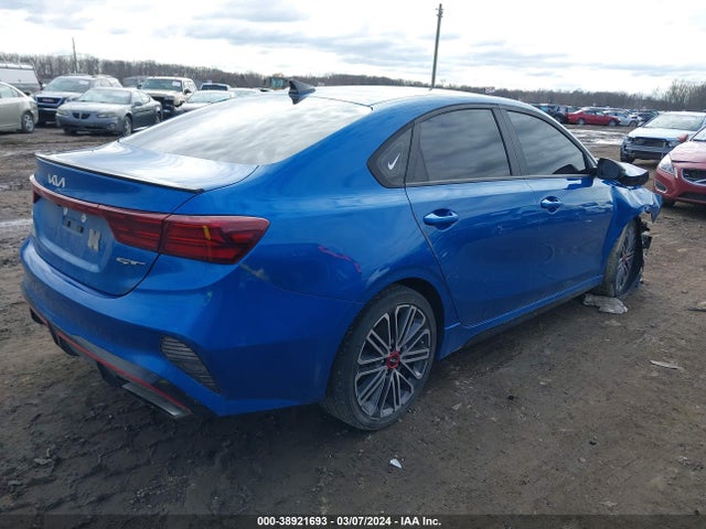 KIA FORTE GT 2023 3KPF44AC4PE513221 Image 4