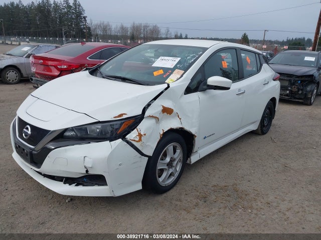 Nissan LEAF S 2018 1N4AZ1CPXJC307948 Image 2
