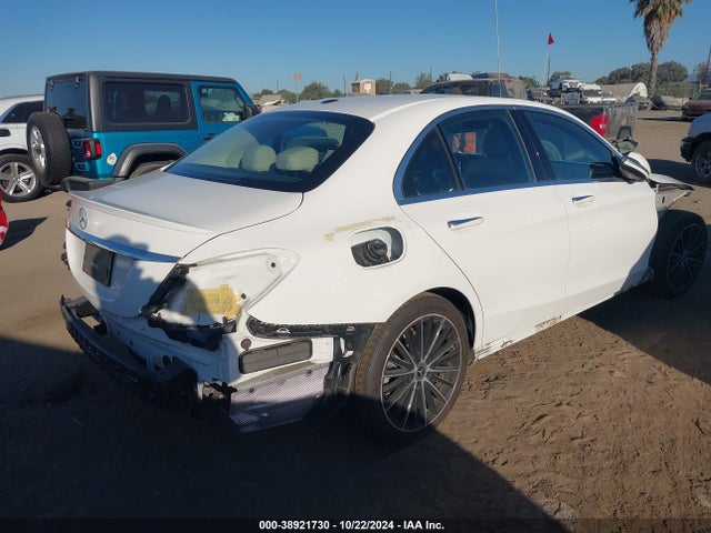 55SWF8DB7KU306103 Mercedes-Benz C 300