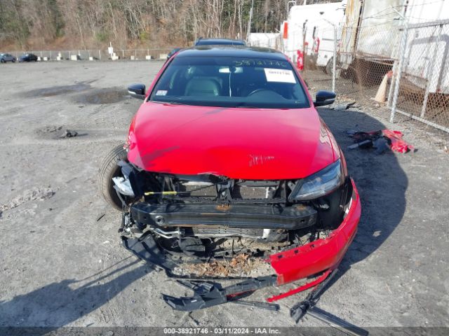 3VWD17AJ3JM232733 Volkswagen Jetta 1.8t Se Sport