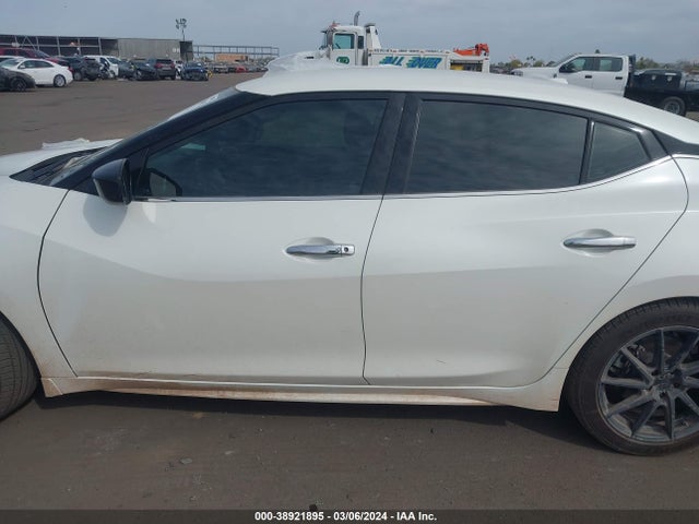 Nissan Maxima 3.5 S 2018 1N4AA6AP3JC364211 Image 14